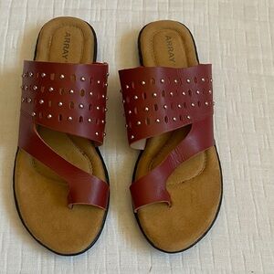 ARRAY Women's Burgundy Studded Slide Sandals